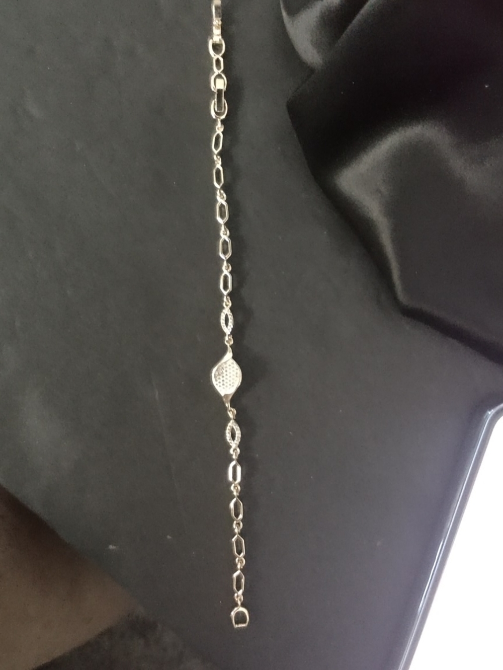 Gold-Filled Sparkling Center Link Bracelet 6.5"-7.5"